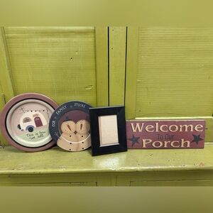 Rustic Home Accent Sign Set
